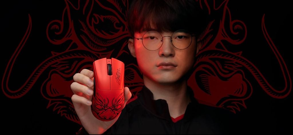 GEARVN-chuot-razer-deathadder-v3-pro-faker-edition-3